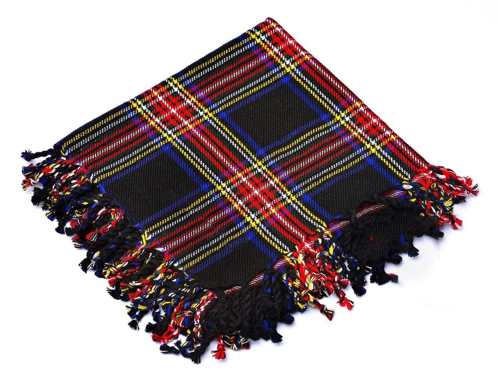 5847 Scottish 's Kilt Tartan Fly Plaid Black Stewart